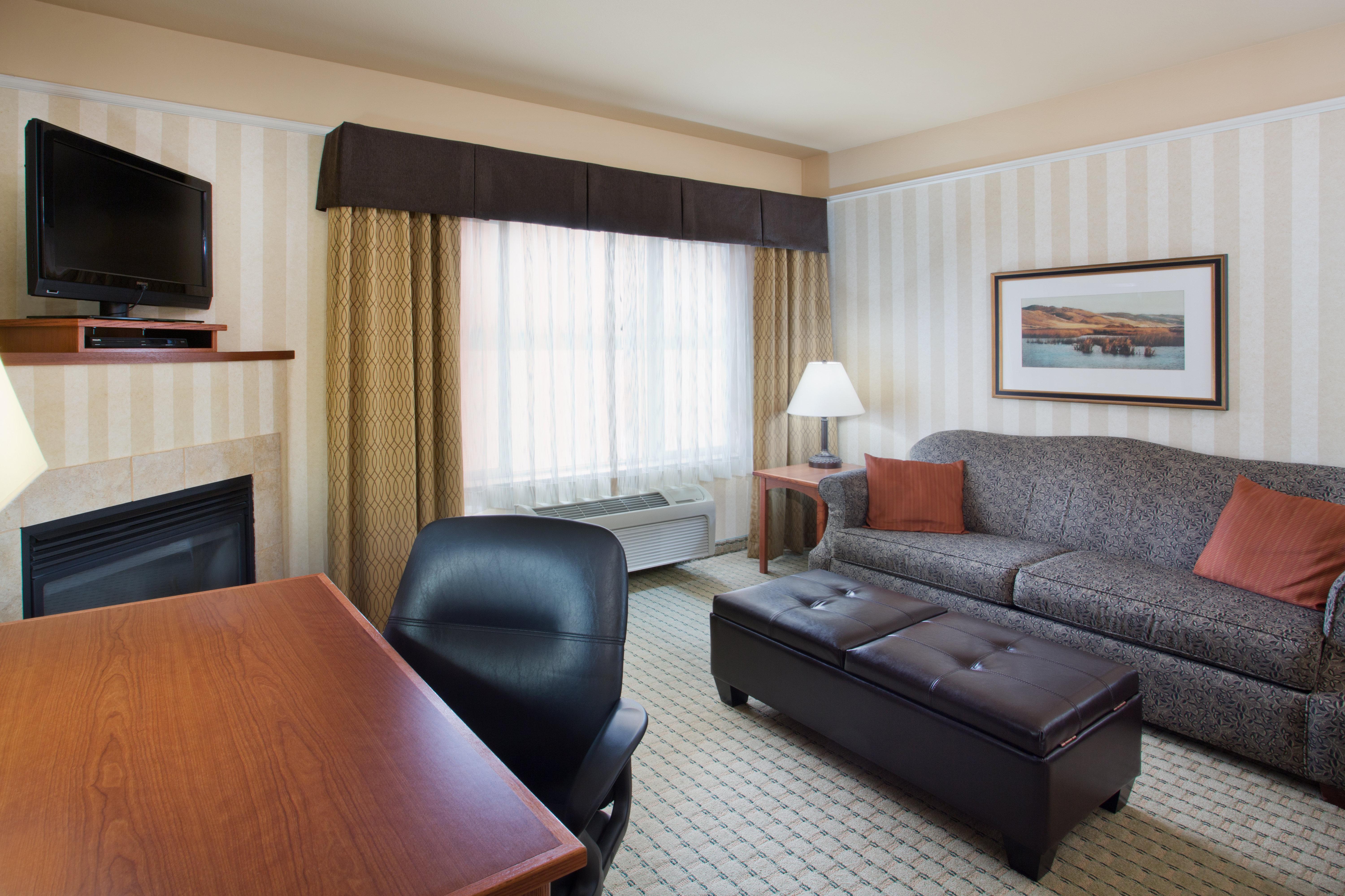 Holiday Inn Express Hotel & Suites Astoria By Ihg Bagian luar foto