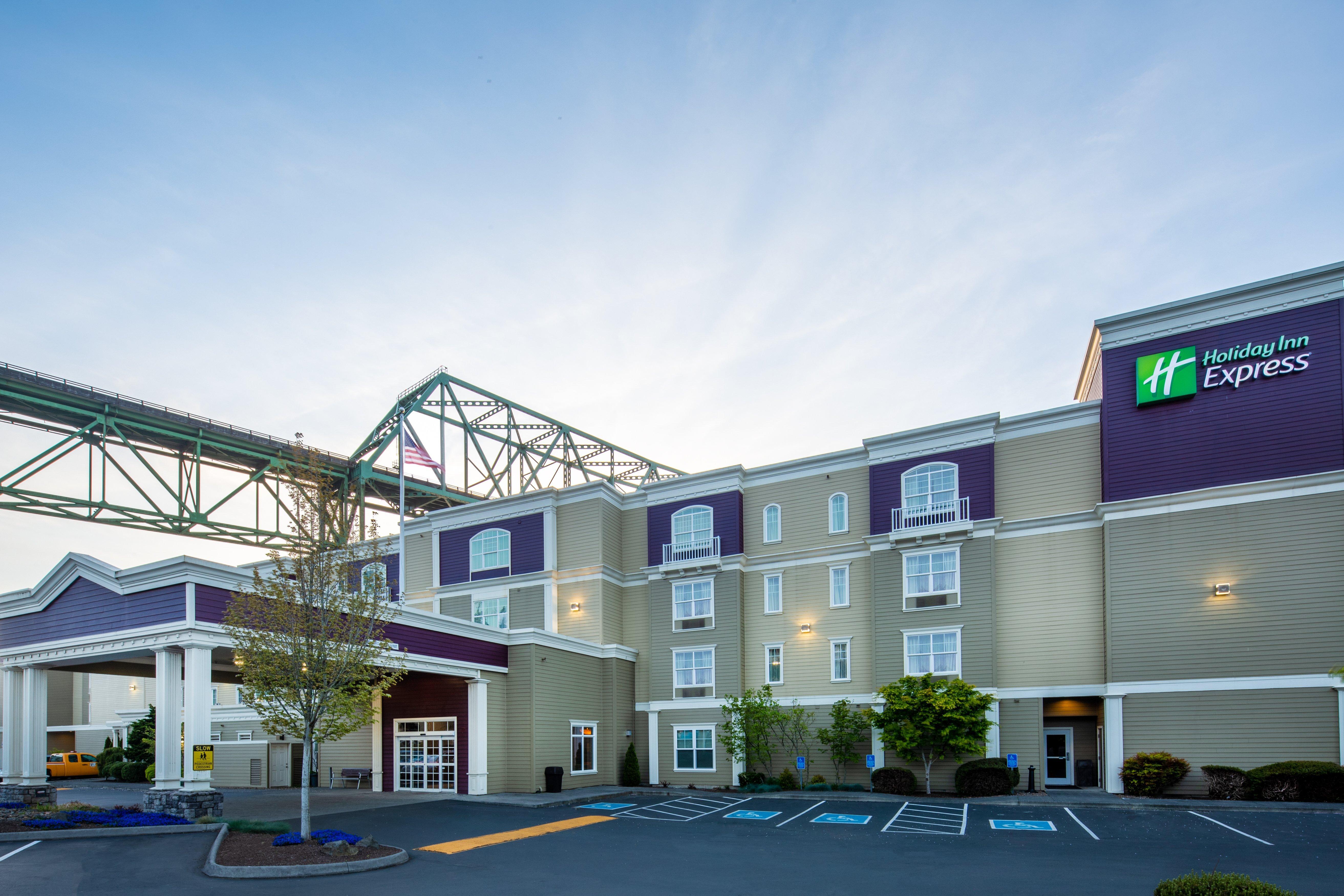 Holiday Inn Express Hotel & Suites Astoria By Ihg Bagian luar foto