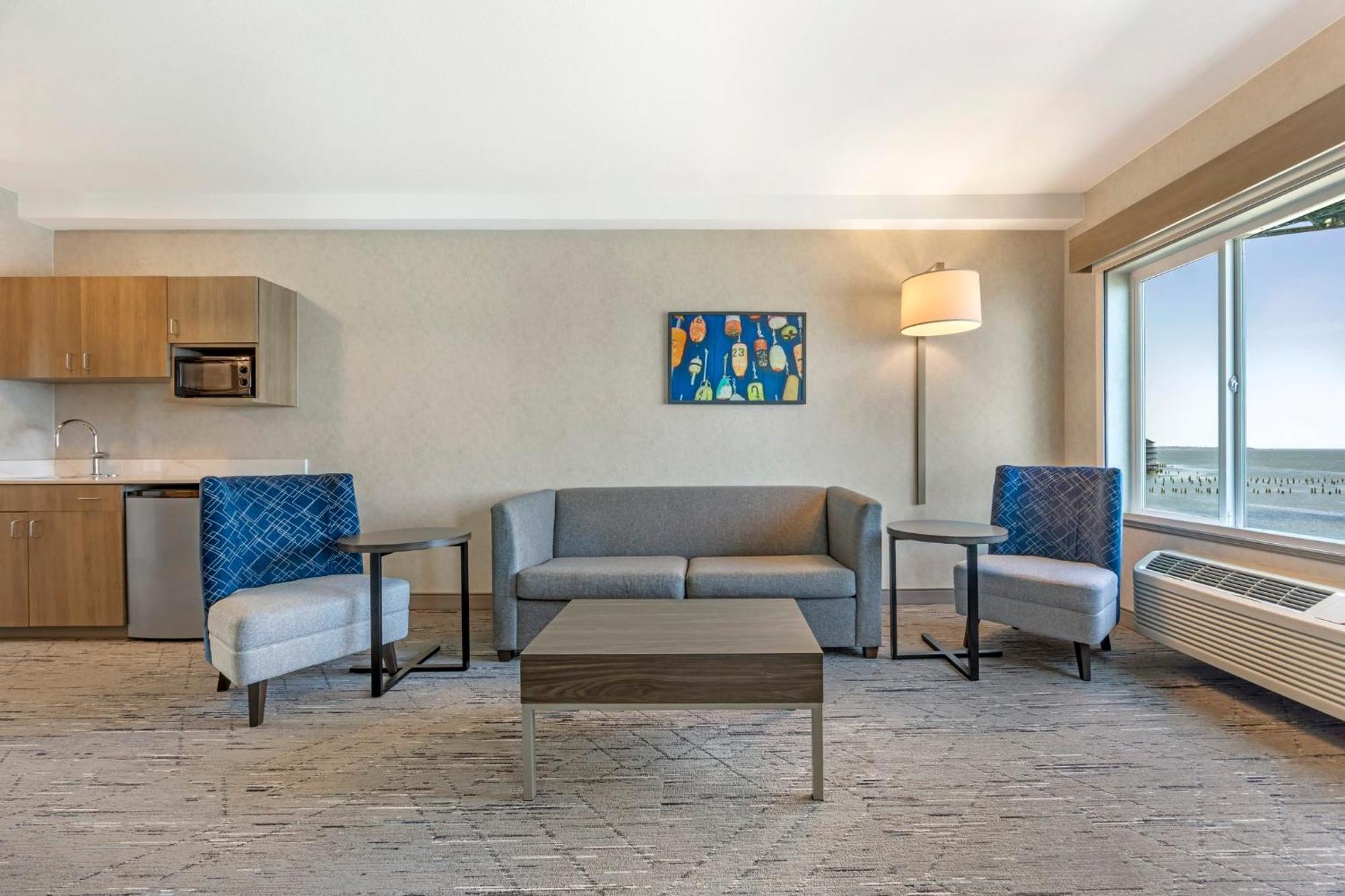 Holiday Inn Express Hotel & Suites Astoria By Ihg Bagian luar foto