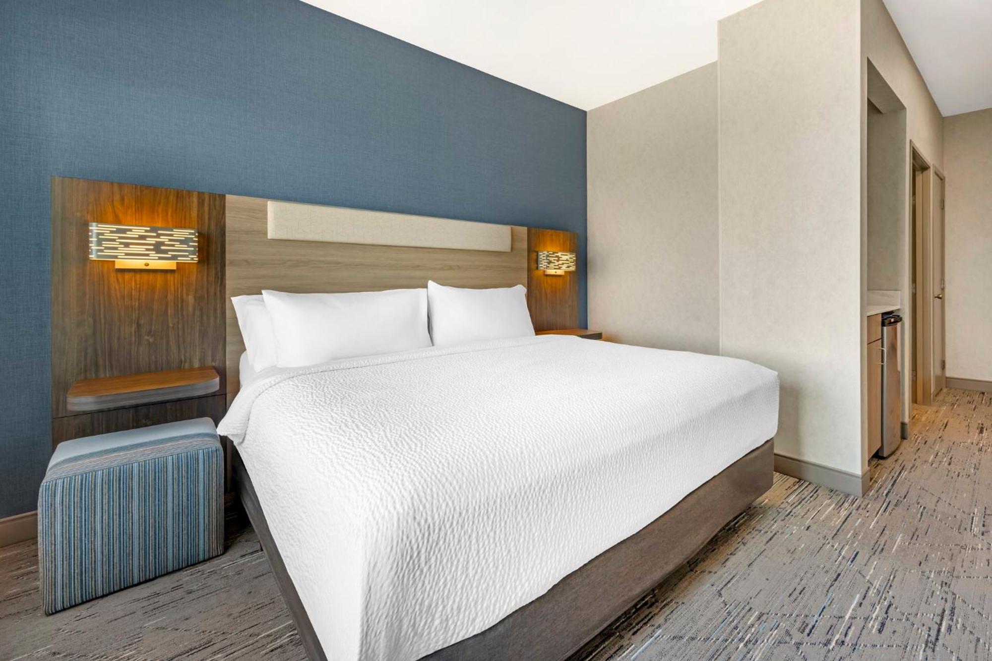 Holiday Inn Express Hotel & Suites Astoria By Ihg Bagian luar foto